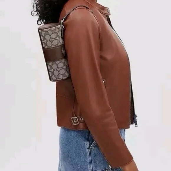 ONE DAY SALE...Coach Signature Jacguard Barrel Nolita Maple - Picture 7 of 10